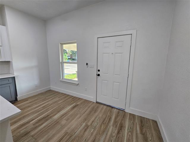 Photo - 808 W 10th St