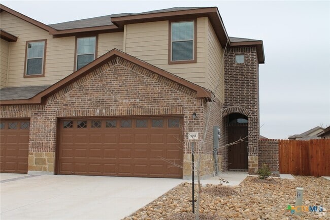 Building Photo - 665 Creekside Cir Rental