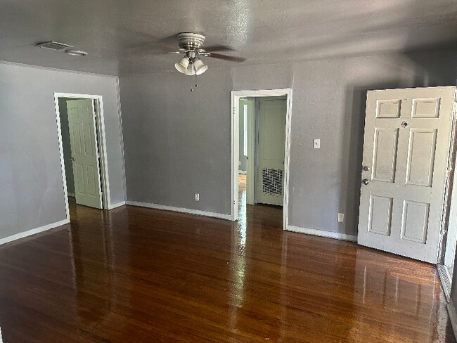 Photo - 2806 Morningside Dr