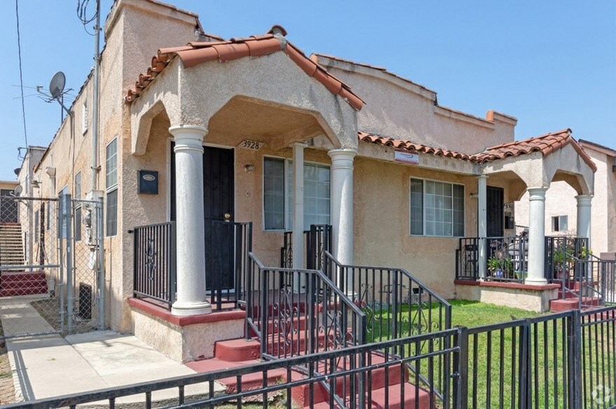 3930 Montclair St - 3930 Montclair St