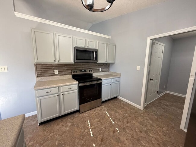 Photo - 3 bedroom, 2 bath House