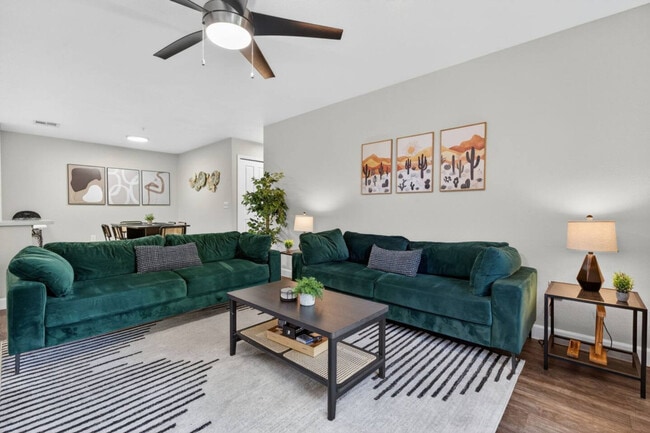 Building Photo - 15164 N 140th Dr Unit ID1370240P