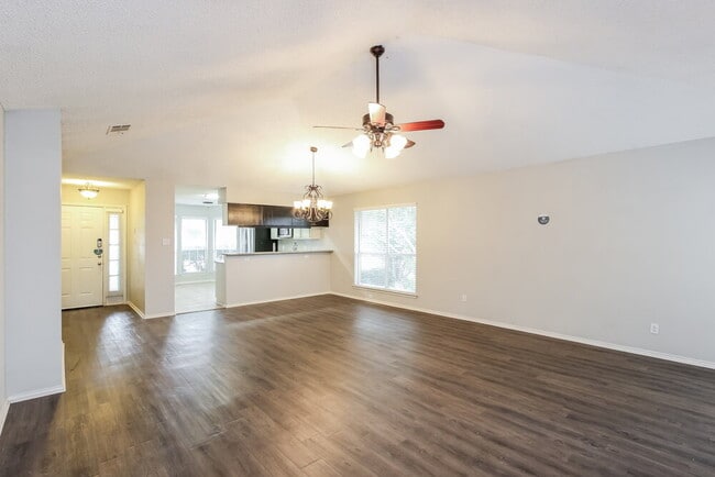 1701 Gainsborough Way