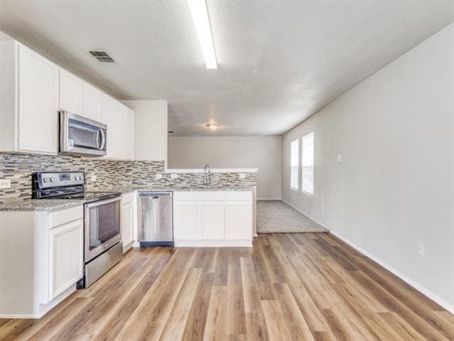 Photo - 1400 Royal Meadows Tr