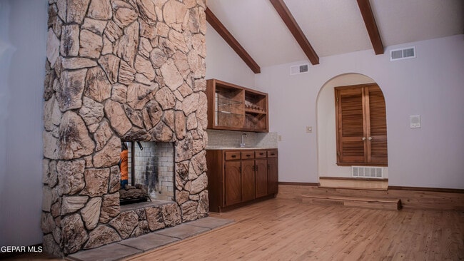 Photo - 4521 R L Shoemaker Dr