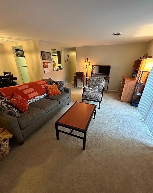 Photo - 1003 Nanroc Dr