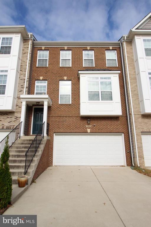 Photo - 7906 Saint Dolores Dr Townhome