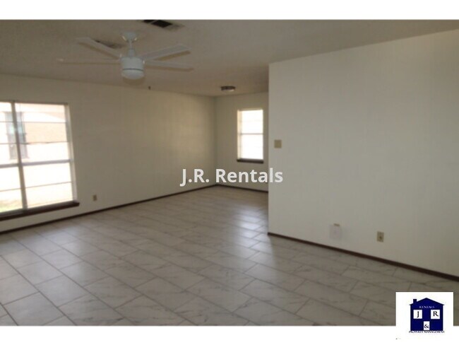 Photo - 1513 Missouri Ave