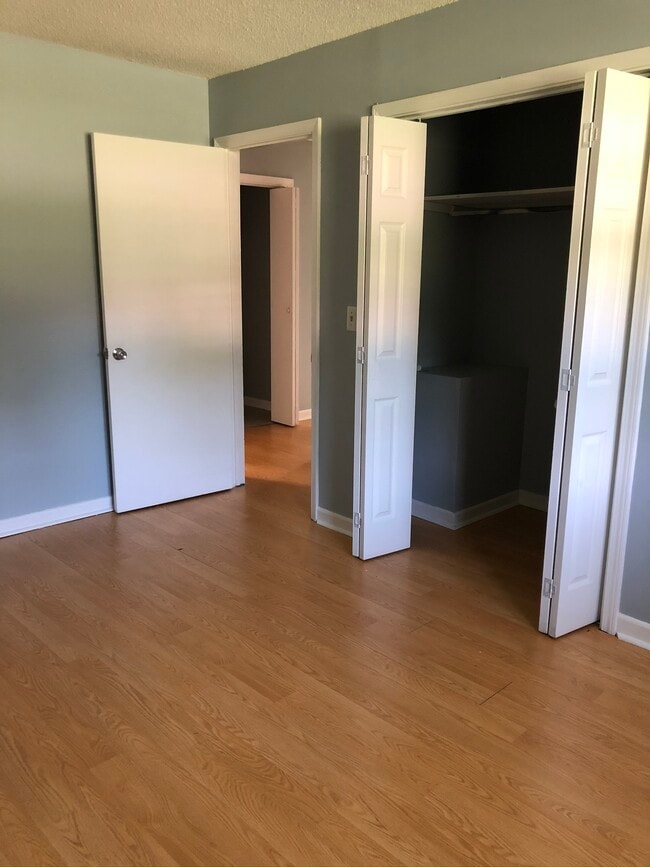 Bedroom 2 - 108 Hunter Dr