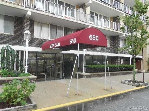 Photo - 650 Shore Rd Unit 1Q