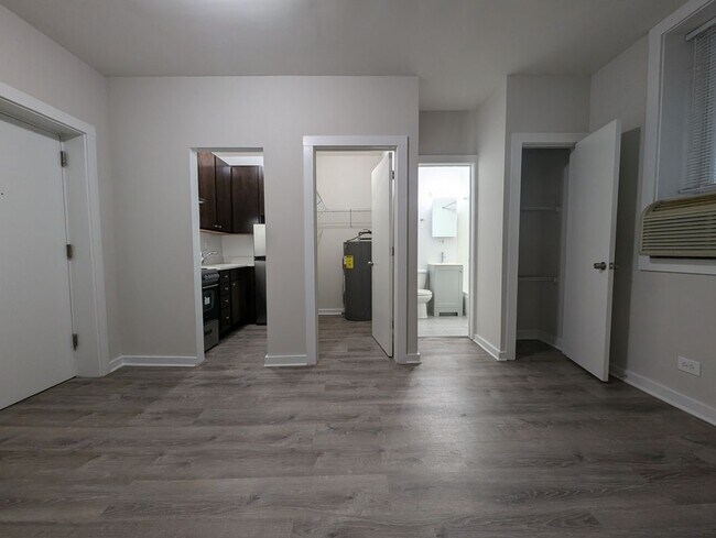 1850 N Humboldt Blvd Unit 1850-104