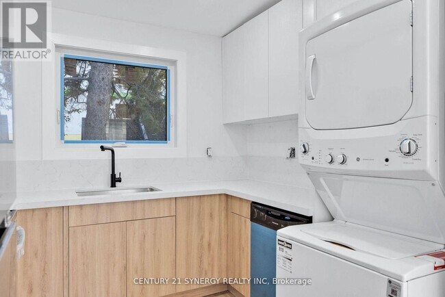 Photo - 598 Kirkwood Ave Unité 6