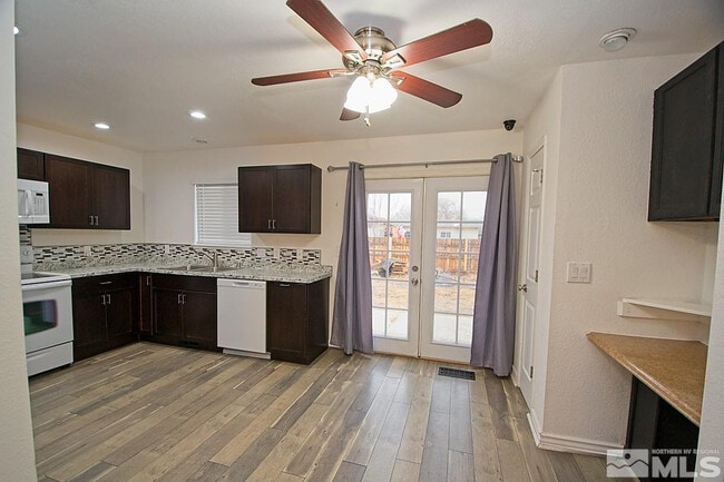 Photo - 13590 Mt Olympus St