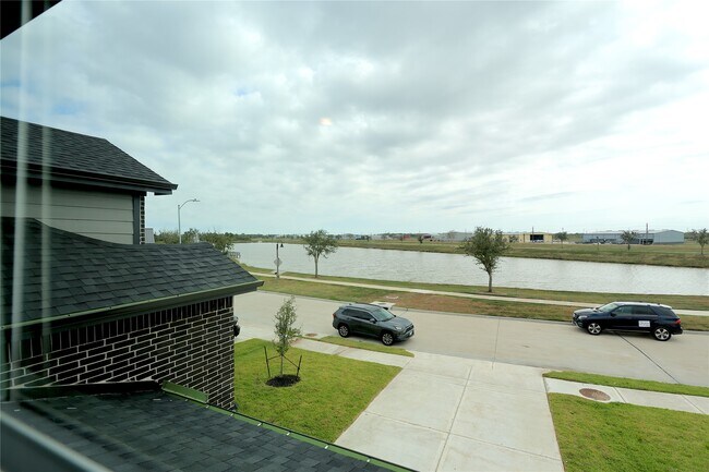Building Photo - 1606 Cedar Pointe Ct