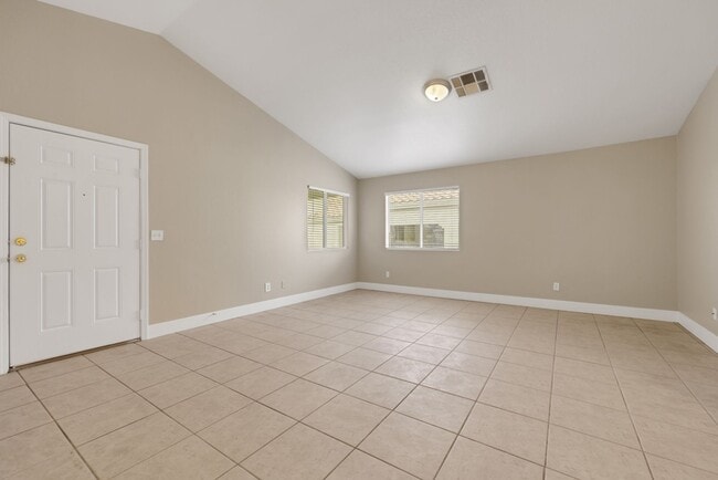 Photo - 2 bedroom condo in Henderson