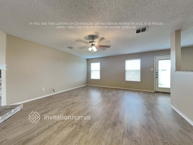 Photo - 1542 Melrose Ln