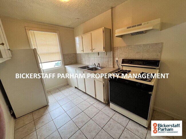 Photo - 206 44th St Unit B