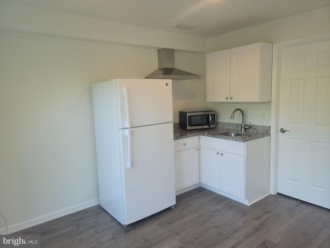 Photo - 9620 Potters Hill Cir