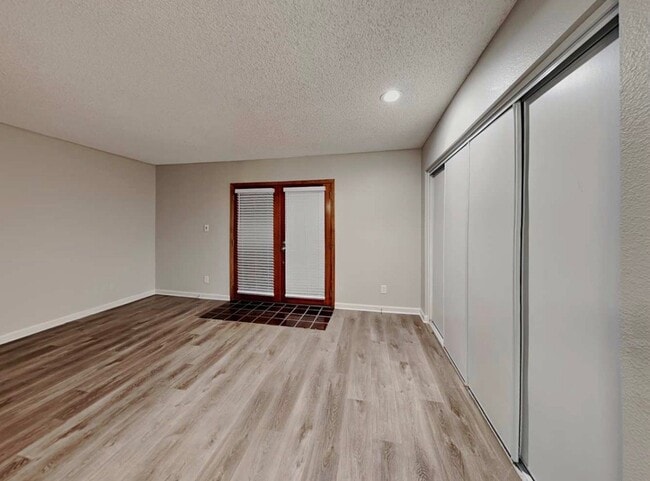 Photo - 4507 W Gardenia Ave