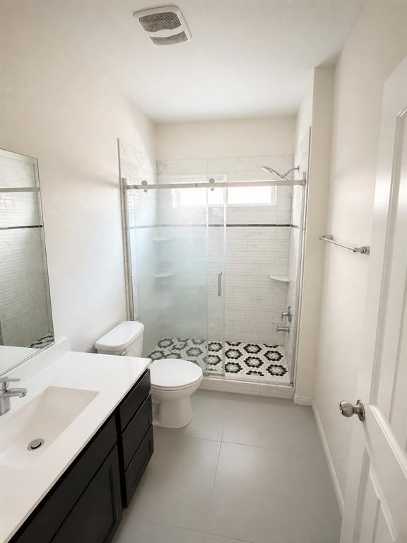 Photo - 617 Cortona Ln