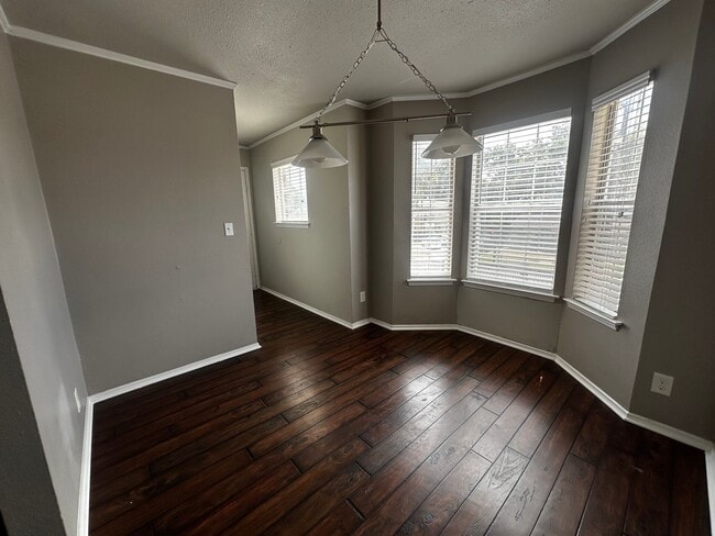Photo - 600 Bagby Ave