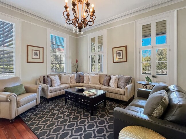 209 W Bolton St Unit SI FL2-ID1244820P