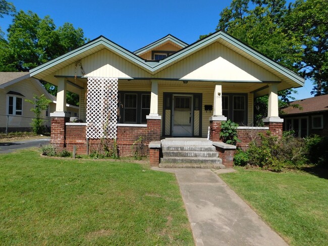 Cute 3 Bedroom 2 Bath House - Cute 3 Bedroom 2 Bath House