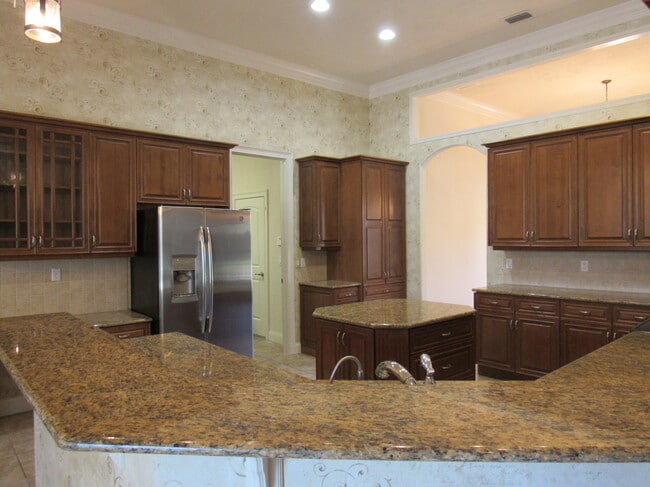 Kitchen - 3507 Sonesta Ct