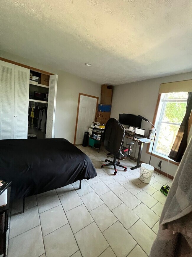 Photo - 709 Unit 709 s 4th