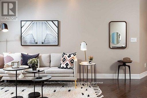 Photo - 21 Burkebrook Pl Unité 332