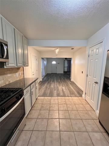 Photo - 1324 Maple Dr