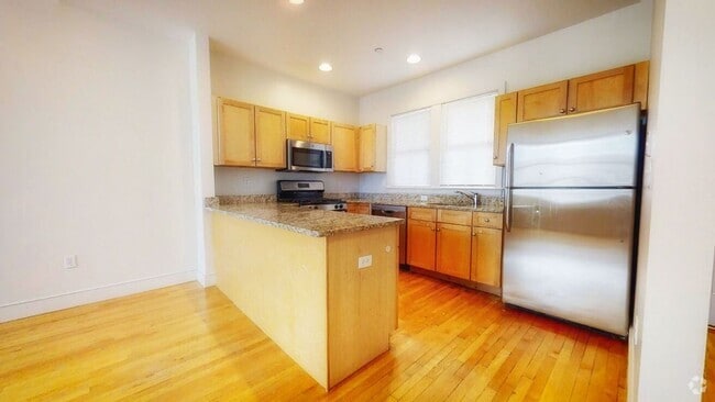 Building Photo - 108 2nd St Rental