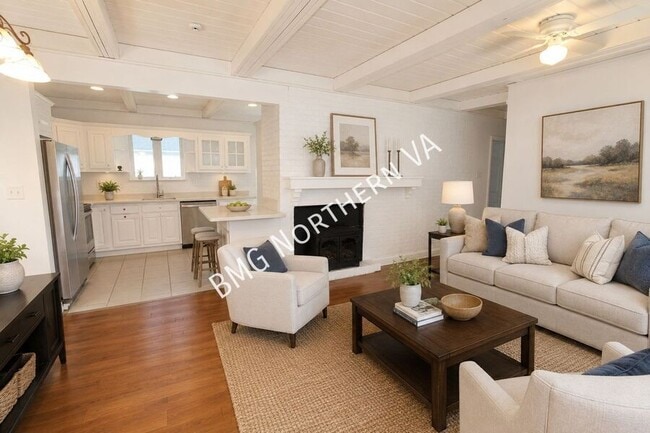 Photo - 11000 Park Rd
