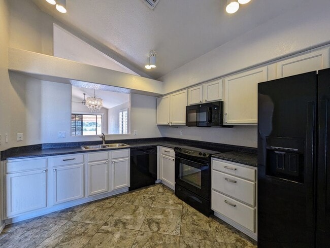 Photo - 1902 N Barkley, 14