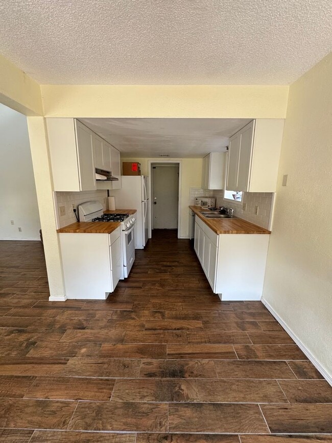 Photo - 4515 W Princeton Pl
