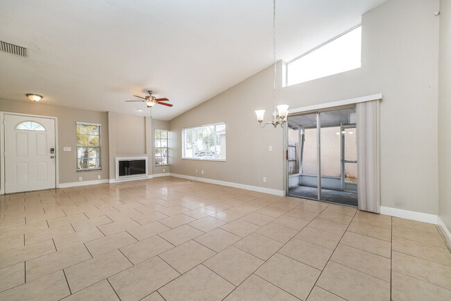 Photo - 11105 Cherrywood Ln