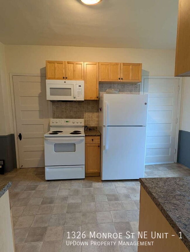 Photo - 1326 Monroe St NE Unit 1