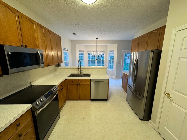 Photo - 1958 Wilrose Pl