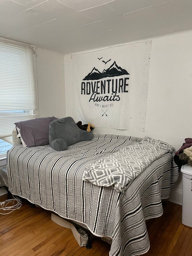 Photo - 1031 Downer Ave