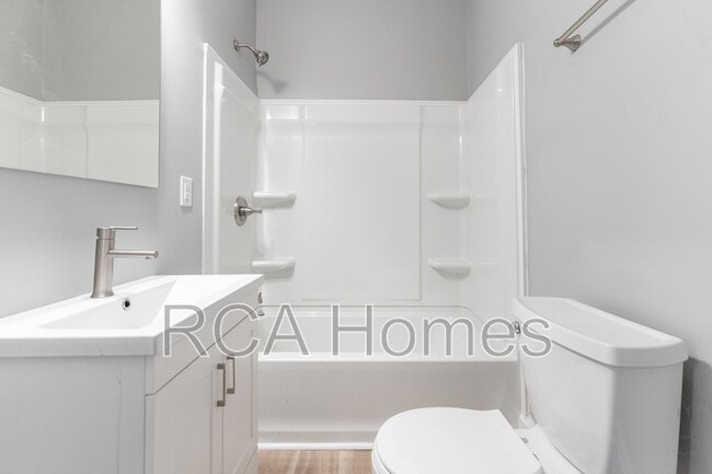 Photo - 1115 N Oxford St