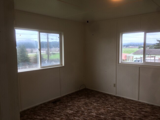 Photo - Glendale Drive