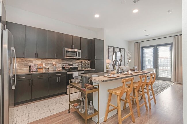 Photo - Bridges at Flatiron