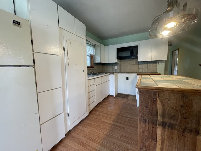 Photo - 6079 FM 1753