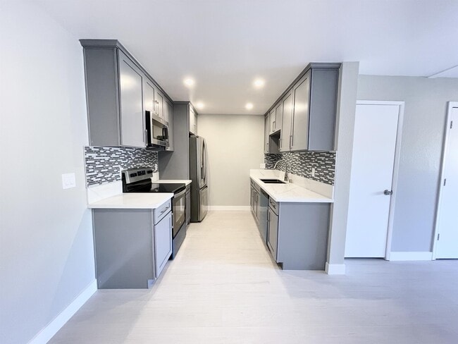 Photo - 32200 Cathedral Canyon Dr