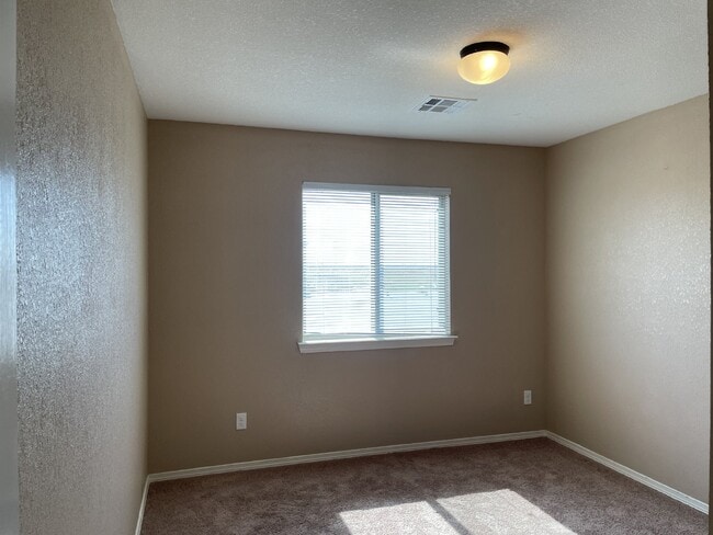 Photo - 12960 Cozy Cove Ave