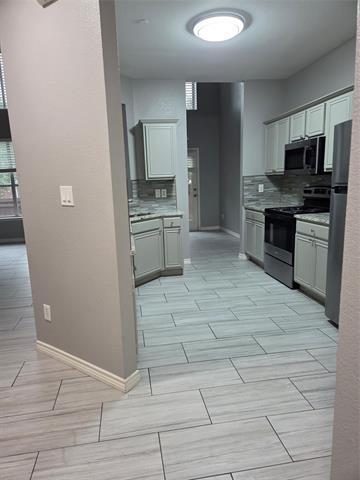 Photo - 8613 Heather Ridge Dr