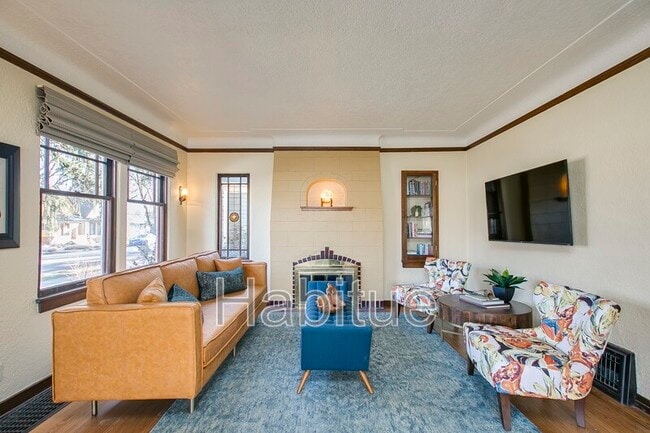 Building Photo - 1617 N 12th St Rental