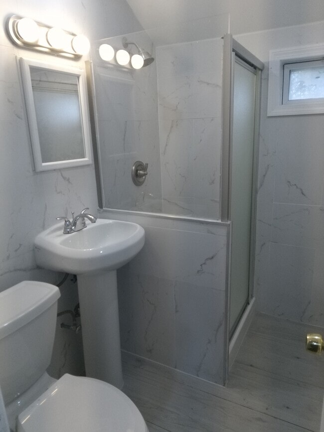 Photo - 3 Garden Ct Unit 3