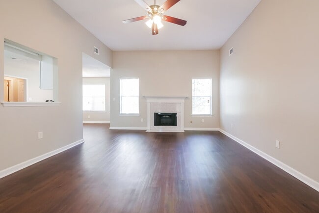 Photo - 172 Regency Park Dr