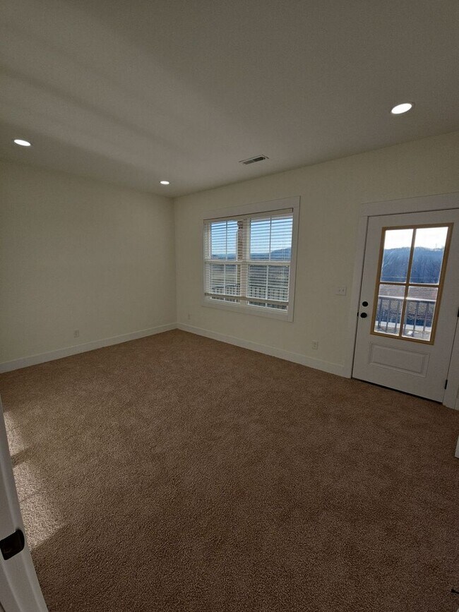 Photo - Fuller Style